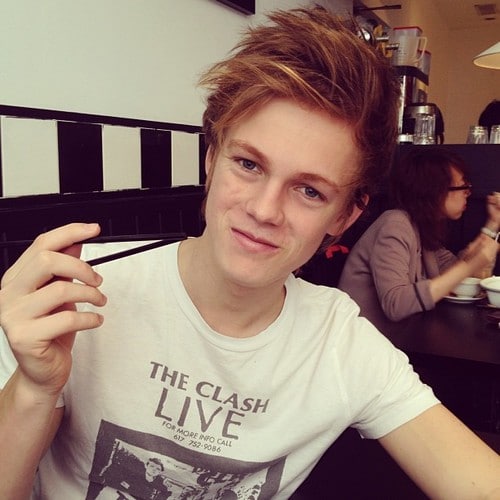 Caspar Lee