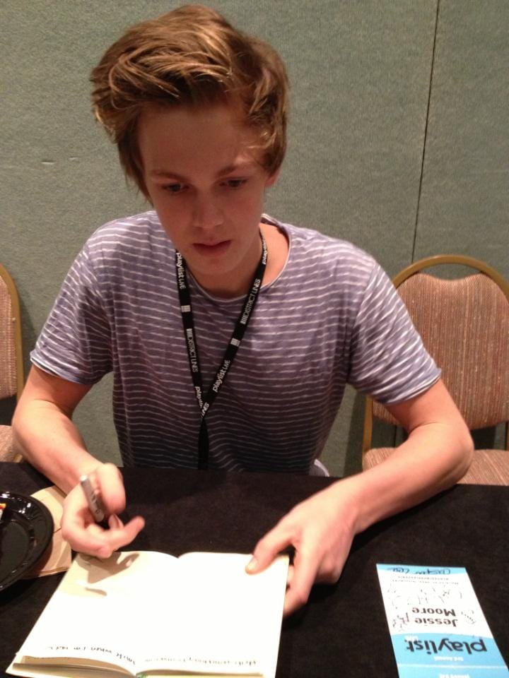 Caspar Lee