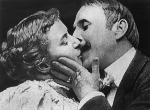 The Kiss The Kiss