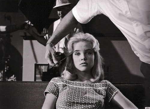 Sue Lyon