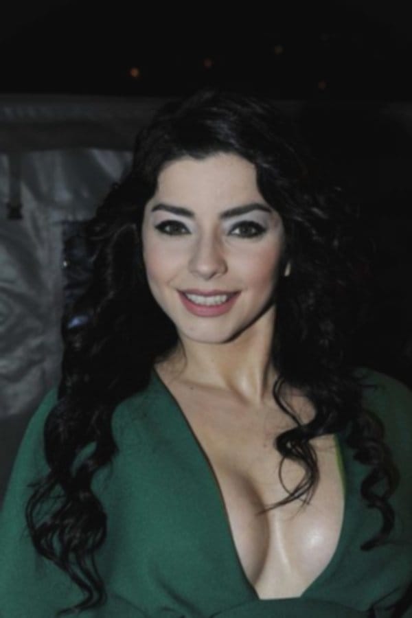 Merve Bolugur Merve Bolugur