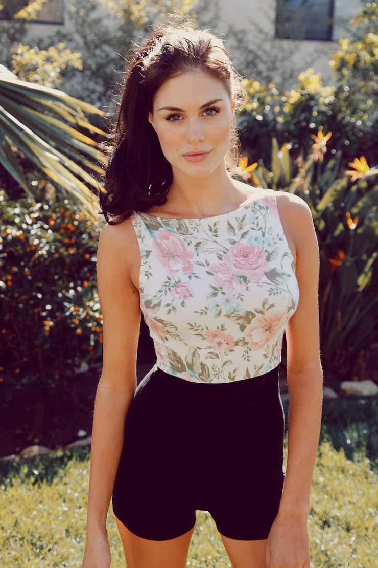 Annie Helvey Annie Helvey