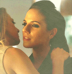 Anna Silk