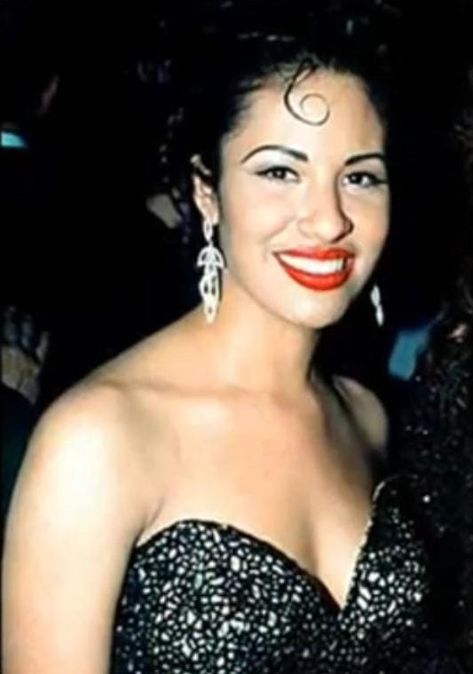 Image of Selena