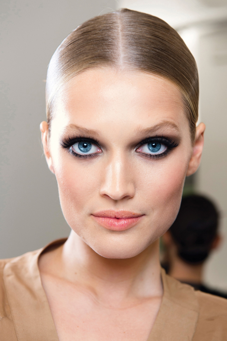Toni Garrn Toni Garrn