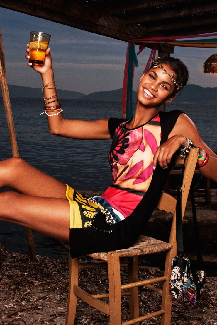 Daiane Sodre Daiane Sodre