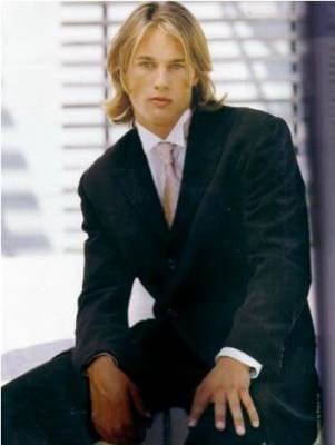 Travis Fimmel