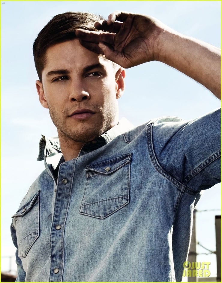 Dean Geyer