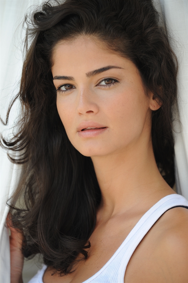 Shermine Sharivar Shermine Sharivar