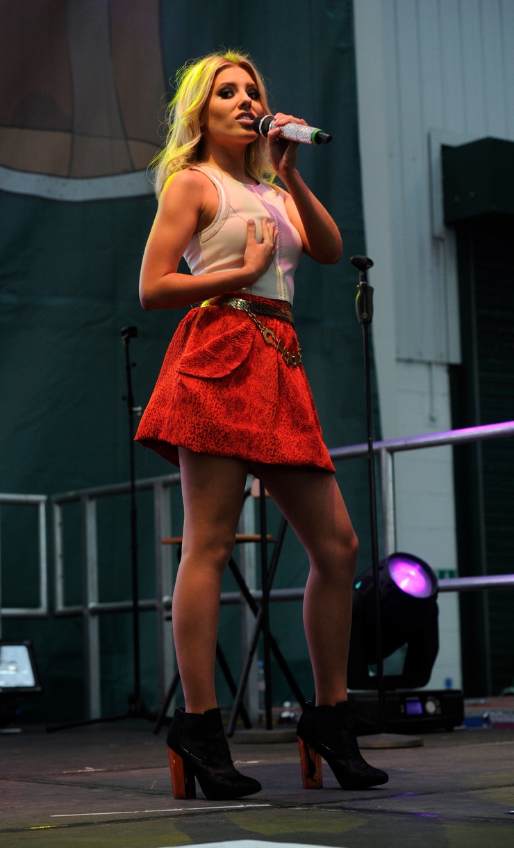 Mollie King