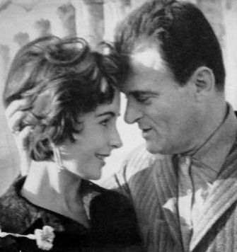 Elizabeth Taylor Elizabeth Taylor