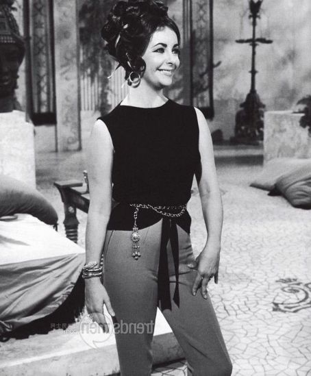 Elizabeth Taylor Elizabeth Taylor