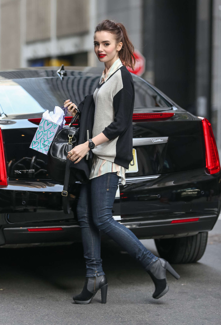 Lily Collins