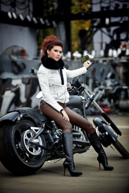 ANNA CHAPMAN ANNA CHAPMAN