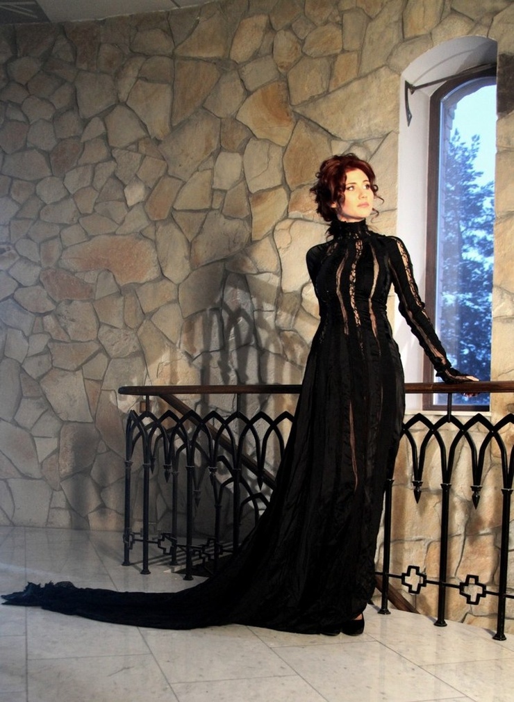 ANNA CHAPMAN
