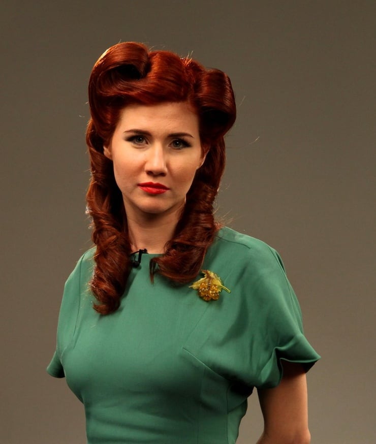 ANNA CHAPMAN ANNA CHAPMAN