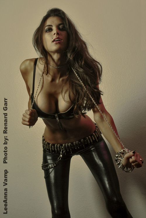 LeeAnna Vamp