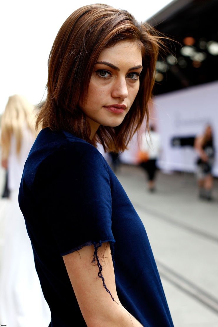 Phoebe Tonkin