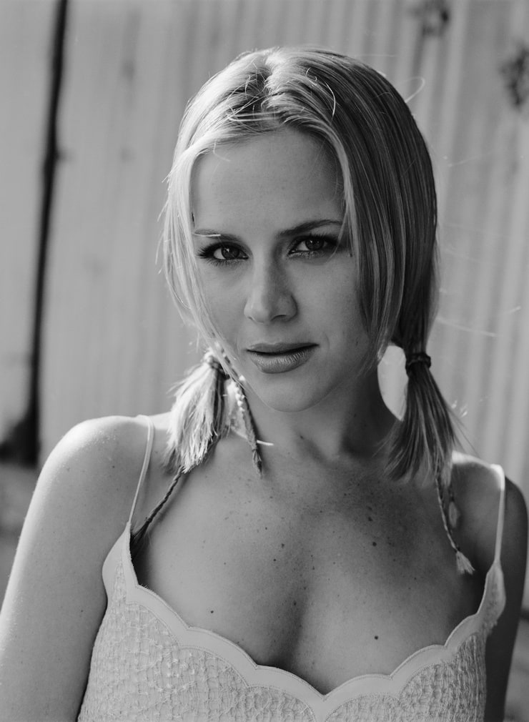 Julie Benz