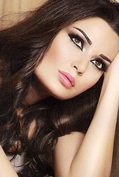 Picture of Cyrine Abdelnour