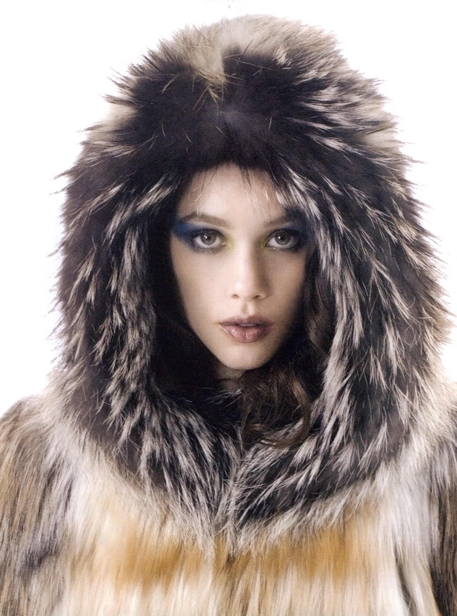 Astrid Berges-Frisbey Astrid Berges-Frisbey