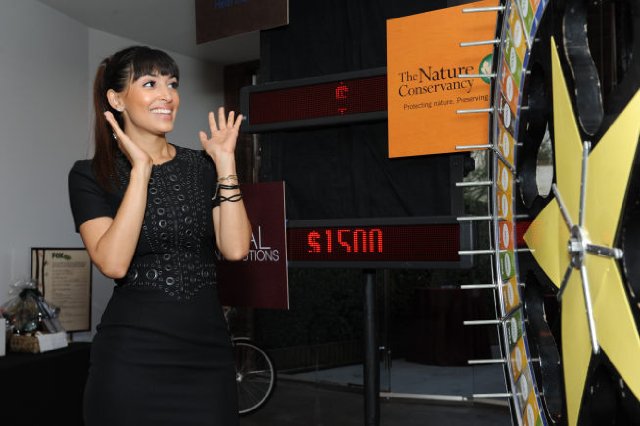 Hannah Simone