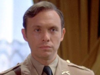 320full-hector-elizondo.jpg
