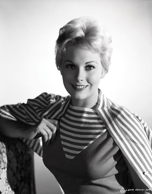 Picture Of Kim Novak 