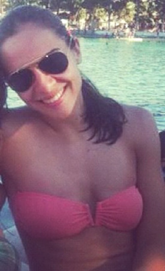 Damla Cakiroglu Damla Cakiroglu