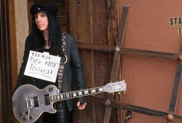Mick Mars