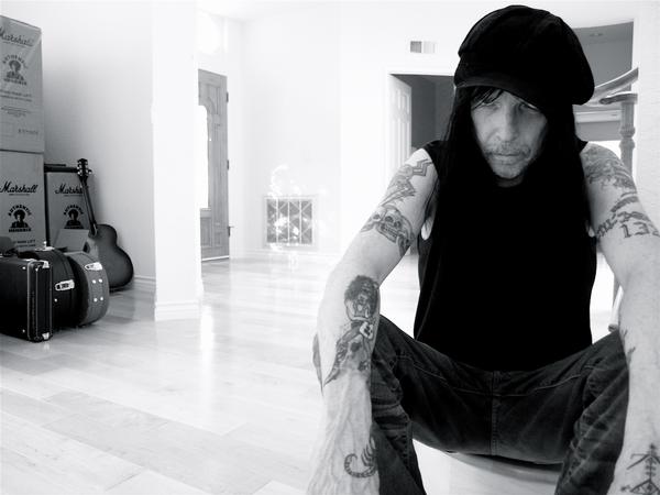 Mick Mars