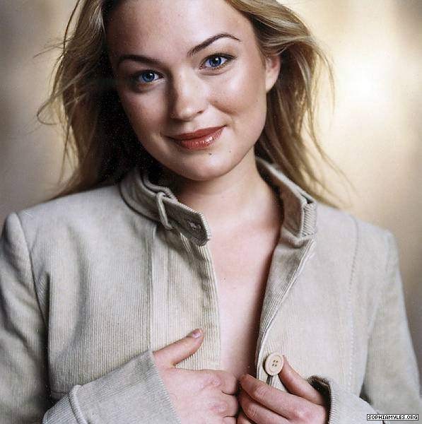 Sophia Myles Sophia Myles