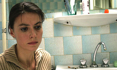 4 Months, 3 Weeks and 2 Days (2007) 4 Months, 3 Weeks and 2 Days (2007)