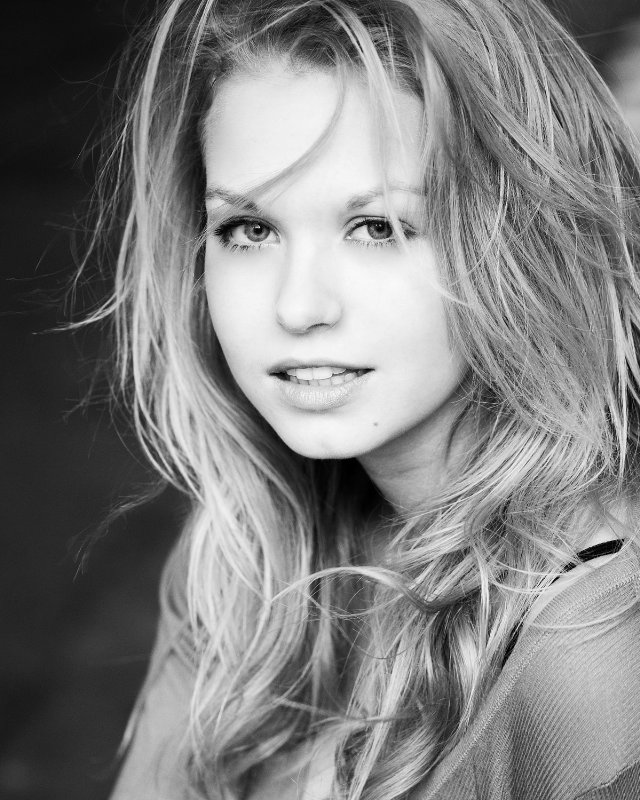 Penelope Mitchell Penelope Mitchell