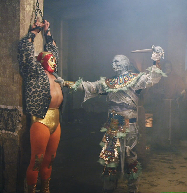 Mil Mascaras vs. the Aztec Mummy Mil Mascaras vs. the Aztec Mummy