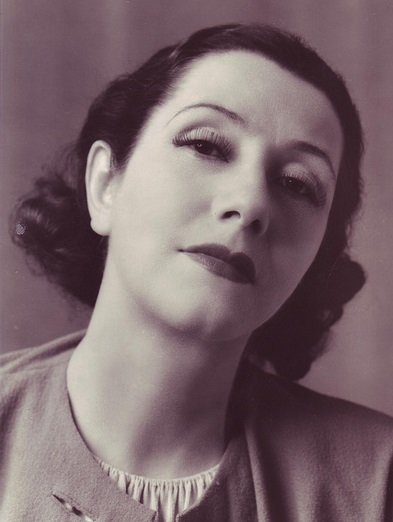Lynn Fontanne Lynn Fontanne