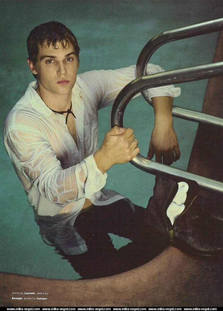 Mike Vogel