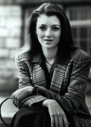 Mia Sara