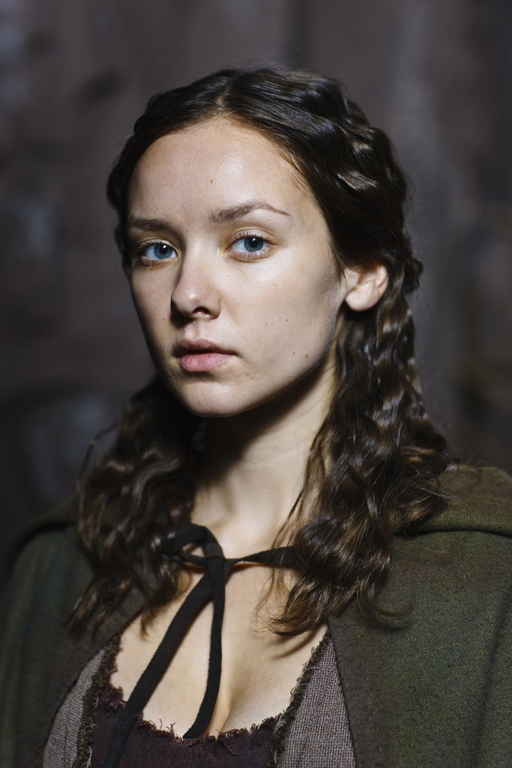 Alexandra Dowling