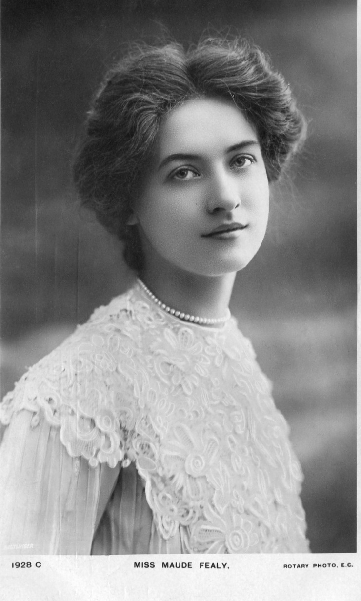 Maude Fealy