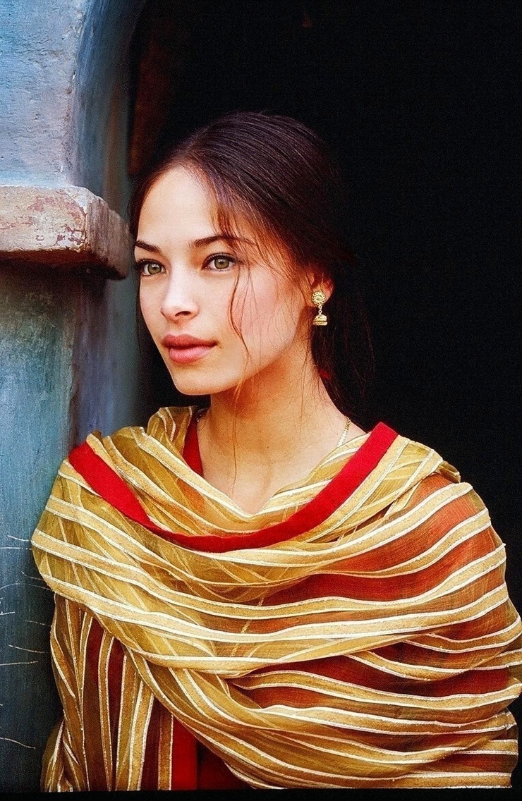 Kristin Kreuk Kristin Kreuk