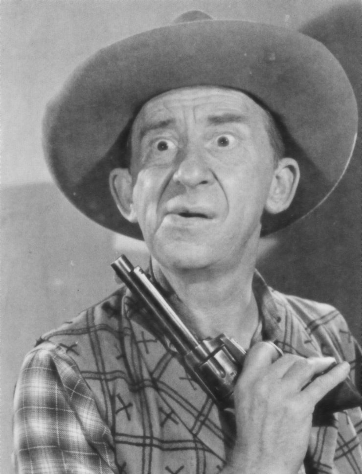 Roscoe Ates