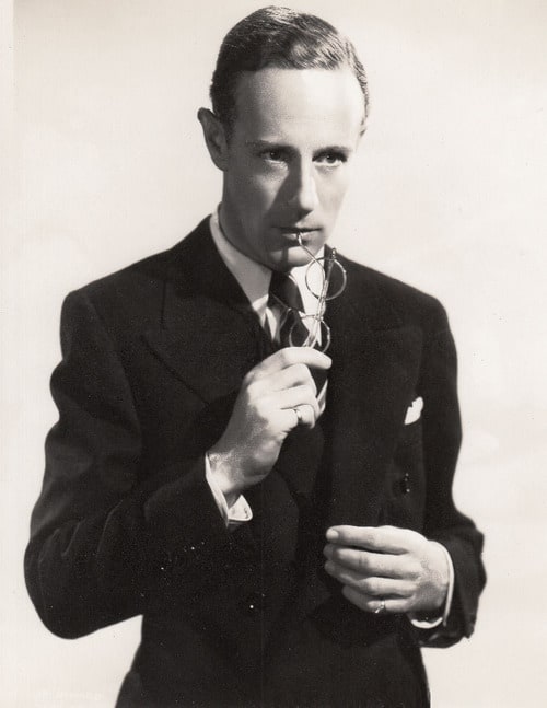 Leslie Howard