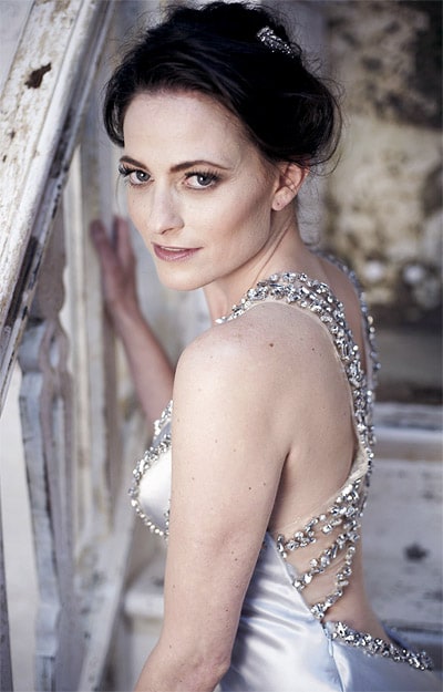 Lara Pulver