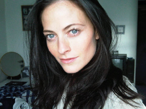 Lara Pulver