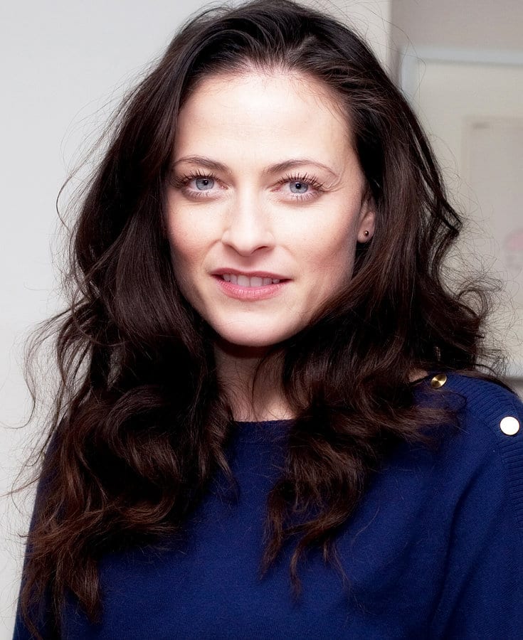 Lara Pulver