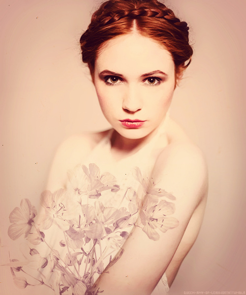 Karen Gillan Karen Gillan