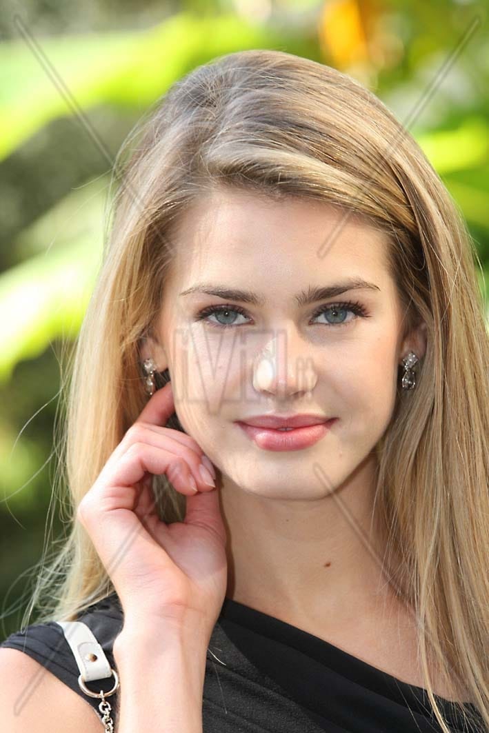 Vanessa Hessler Vanessa Hessler
