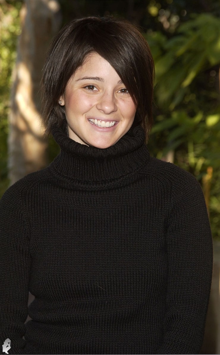 Shiri Appleby