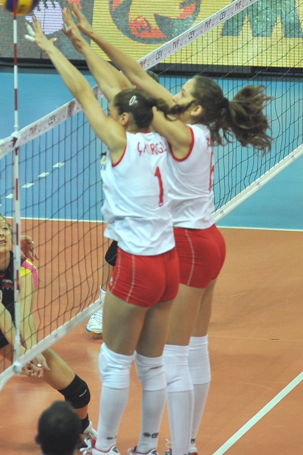 Damla Cakiroglu